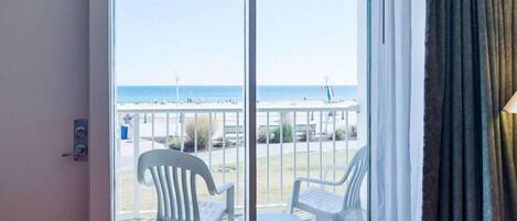 Beach/ocean view