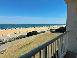 Beach/ocean view