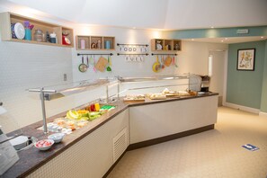 Engelsk frokost hver dag (GBP 13.95 per person)