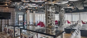 Lorenzo Hotel Dallas, Tapestry Collection by Hilton