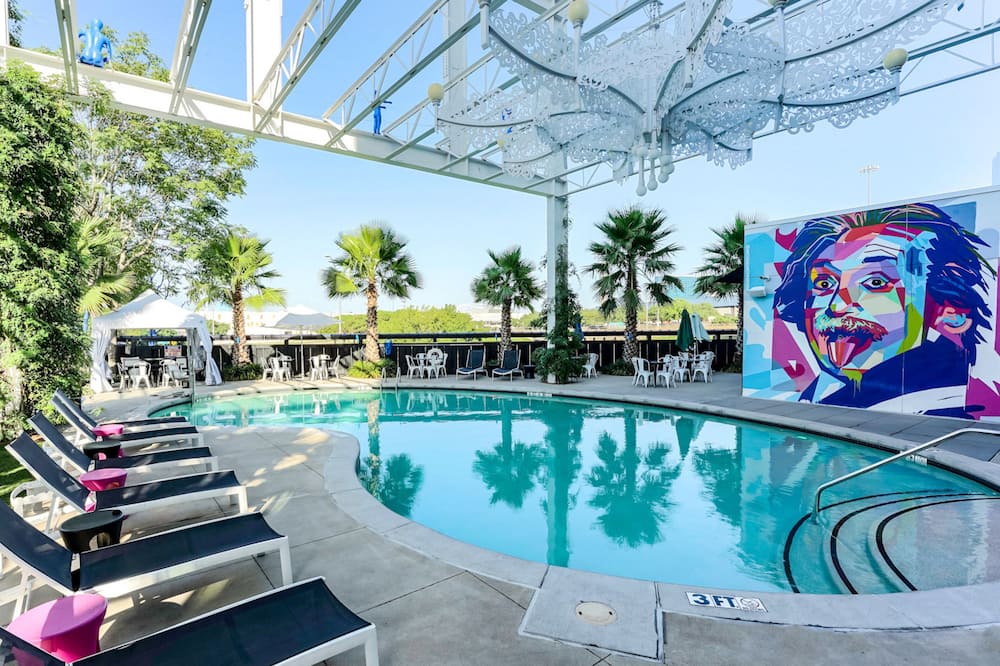 Lorenzo Hotel Dallas, Tapestry Collection by Hilton