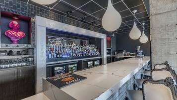 3 bares o lounges, bar junto a la alberca