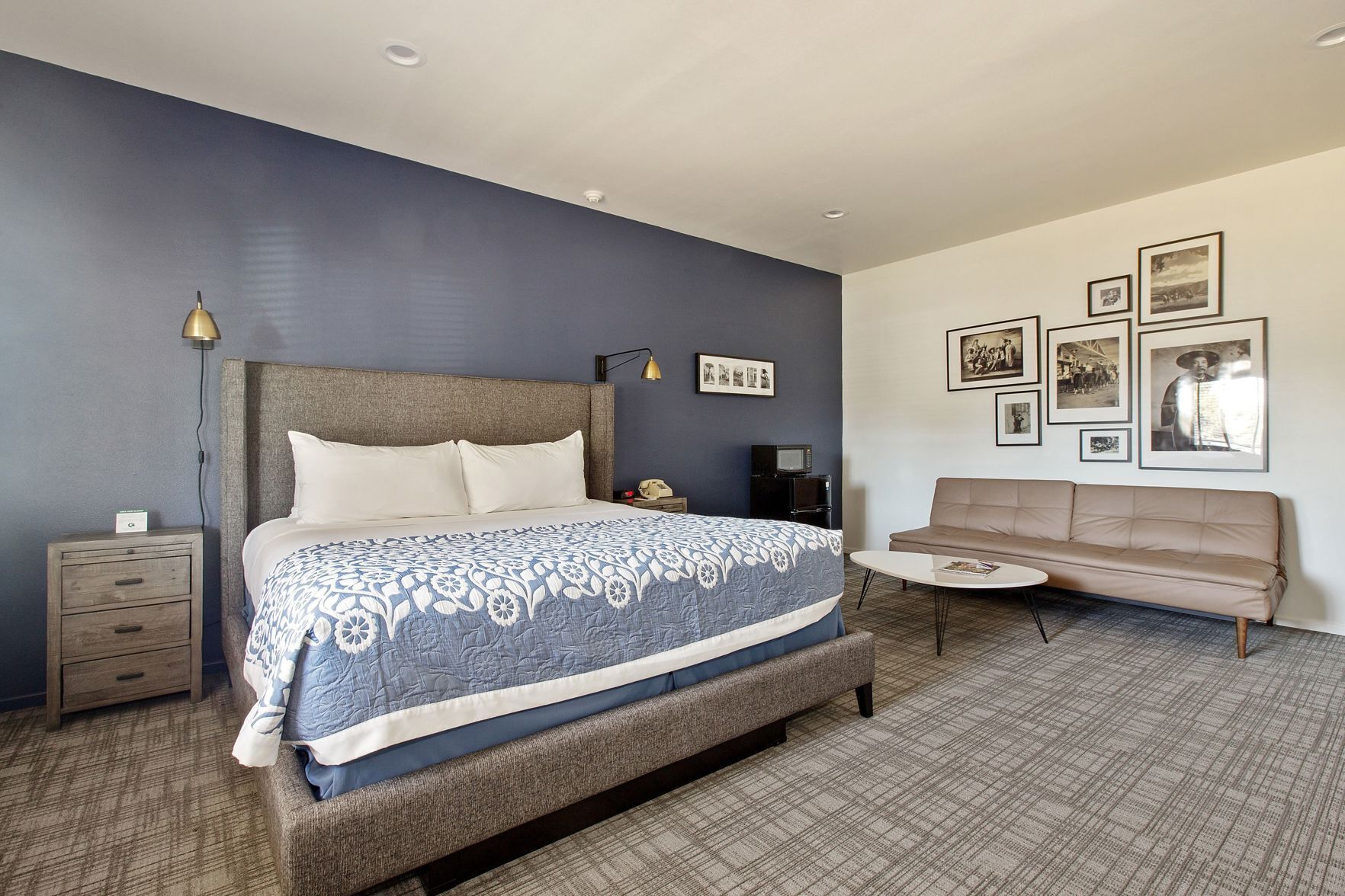 Desk, iron/ironing board, rollaway beds, free WiFi