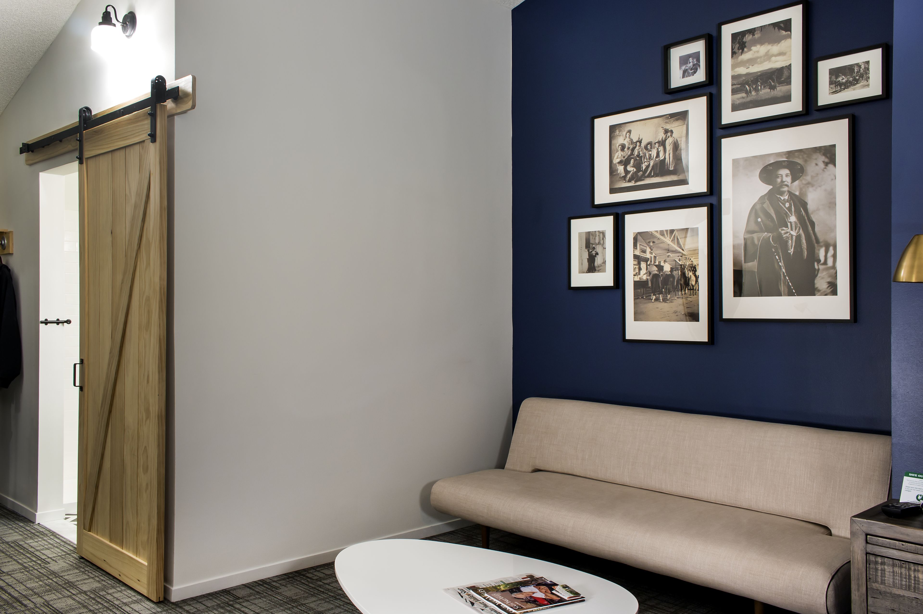 superior room, 1 queen bed, balcony, pool view | living area | 50-inch flat-screen tv with cable channels, tv