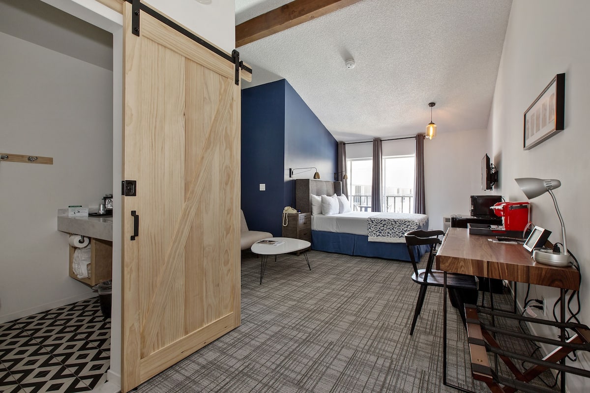 Superior Room, 1 Queen Bed, Balcony, Pool View | View from room