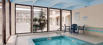 Metro Inn Calgary Northwest