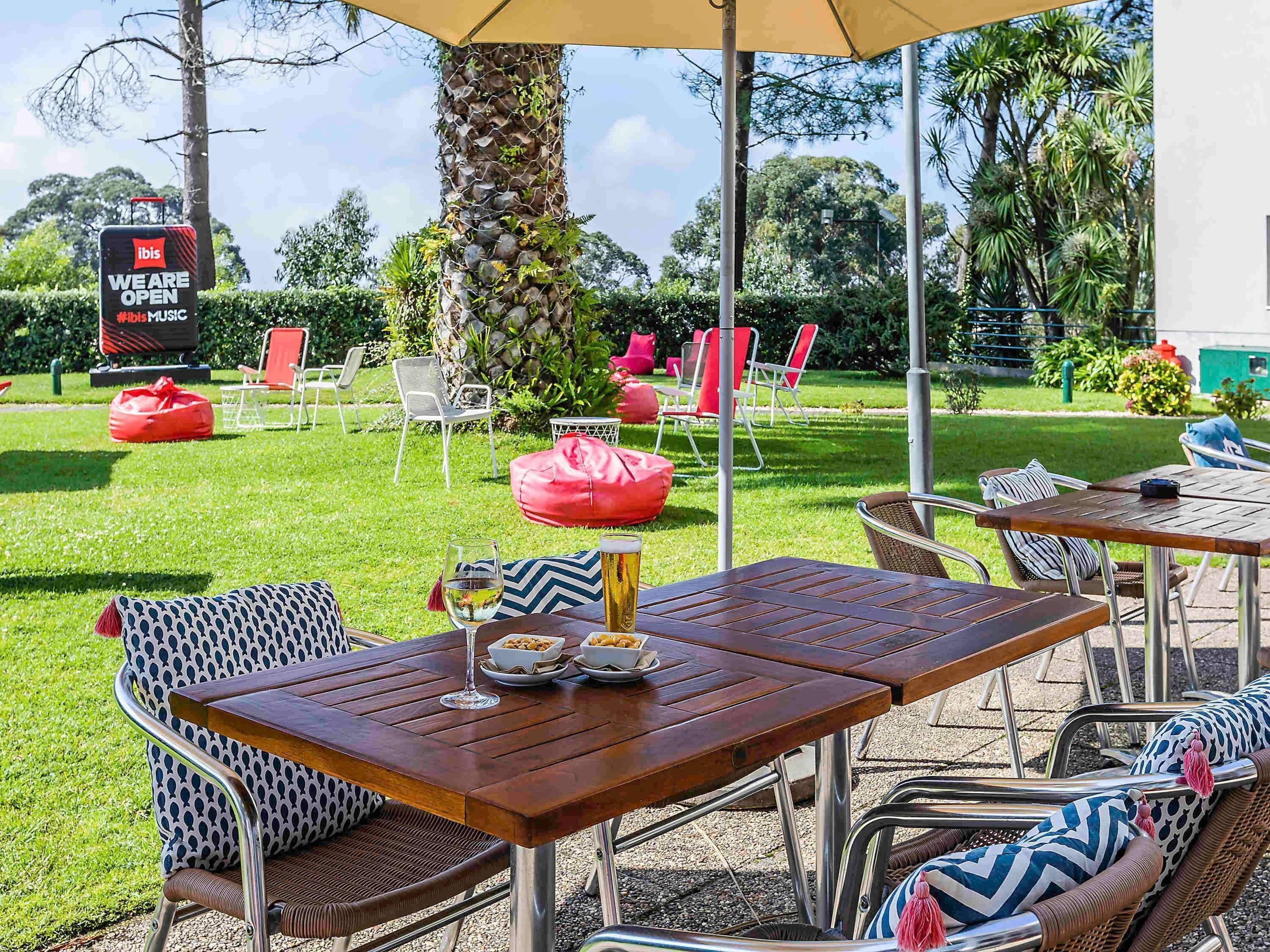 Bar (in der Unterkunft)