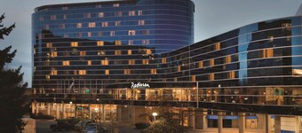 Radisson Hotel Vancouver Airport