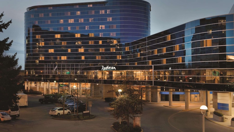 Radisson Hotel Vancouver Airport