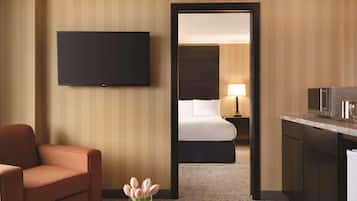 Premium bedding, pillowtop beds, in-room safe, desk