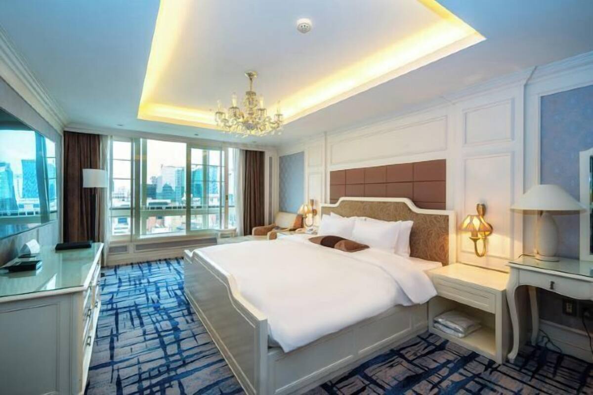 1 bedroom, premium bedding, in-room safe, individually decorated