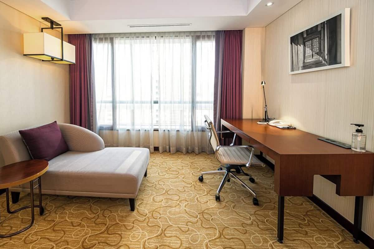 1 bedroom, premium bedding, in-room safe, individually decorated