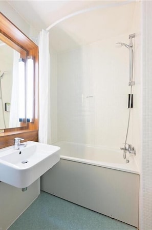 Eco-friendly toiletries, hair dryer, towels