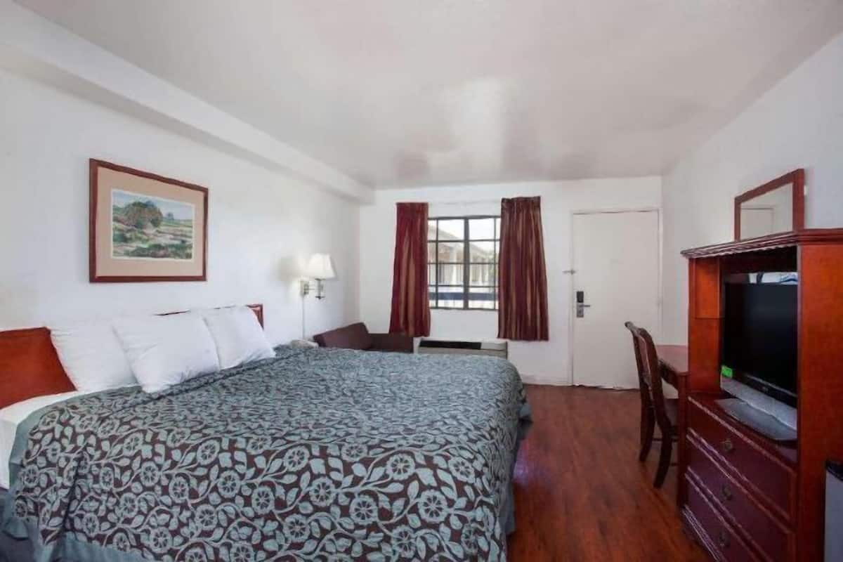 Desk, iron/ironing board, cots/infant beds, rollaway beds