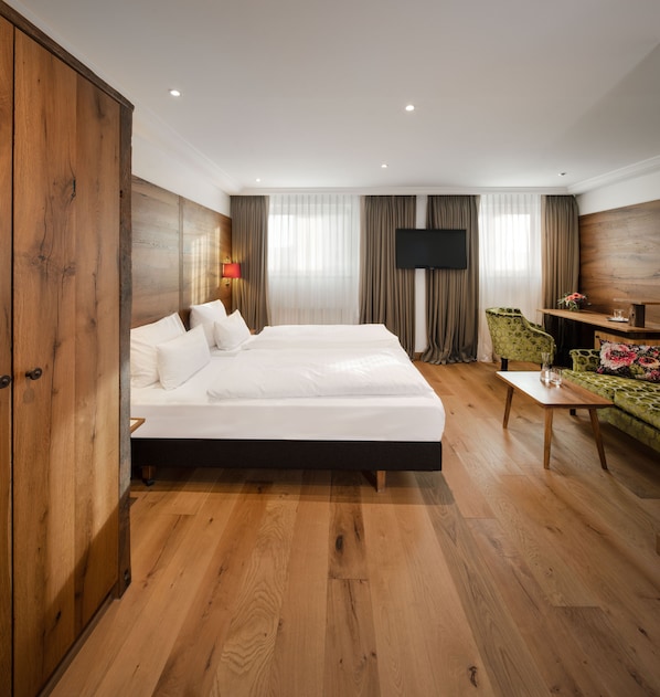 Superior Double or Twin Room | Premium bedding, down duvets, Select Comfort beds, minibar