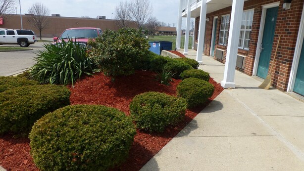 Front of property - Deerfield Inn (Xenia)