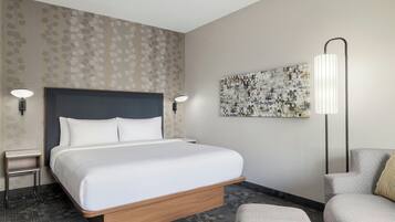 Chambre, 1 très grand lit et 1 canapé-lit | Bureau, espace de travail pour ordinateurs portables