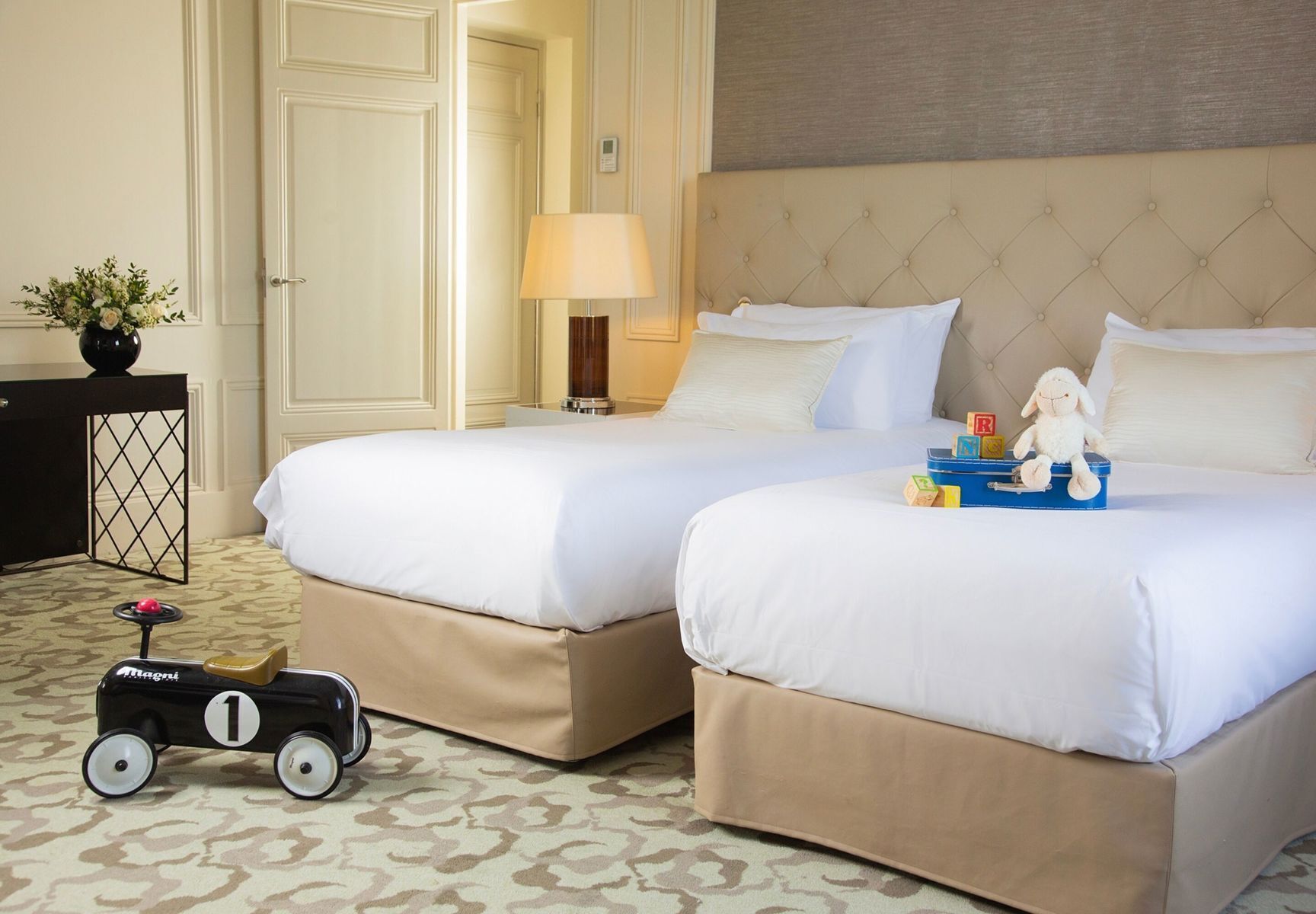 Hypo-allergenic bedding, in-room safe, desk, iron/ironing board