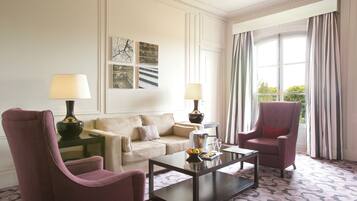 Junior Suite, 1 King Bed, Park View (Palace 5 Star) | Hypo-allergenic bedding, in-room safe, desk, iron/ironing board