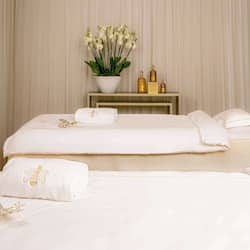 Couples treatment rooms, sauna, steam room, Turkish bath