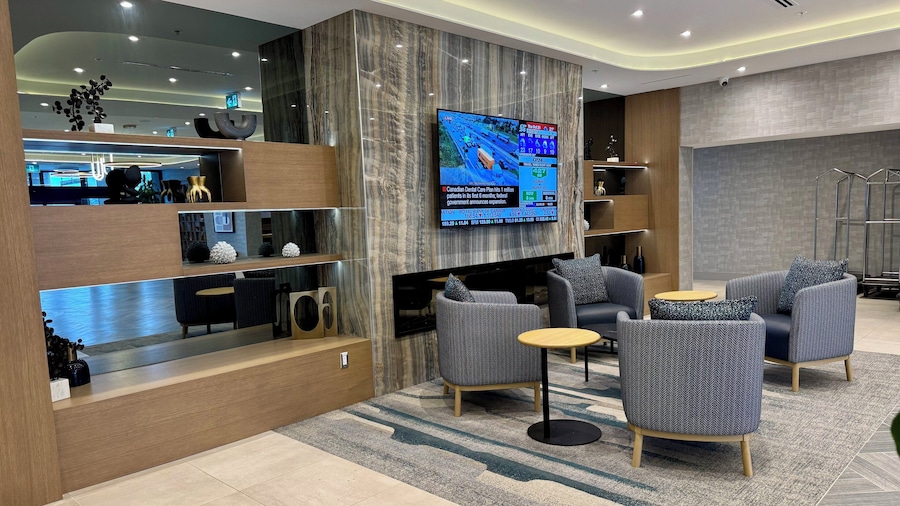 Holiday Inn Burlington Conference Centre by IHG