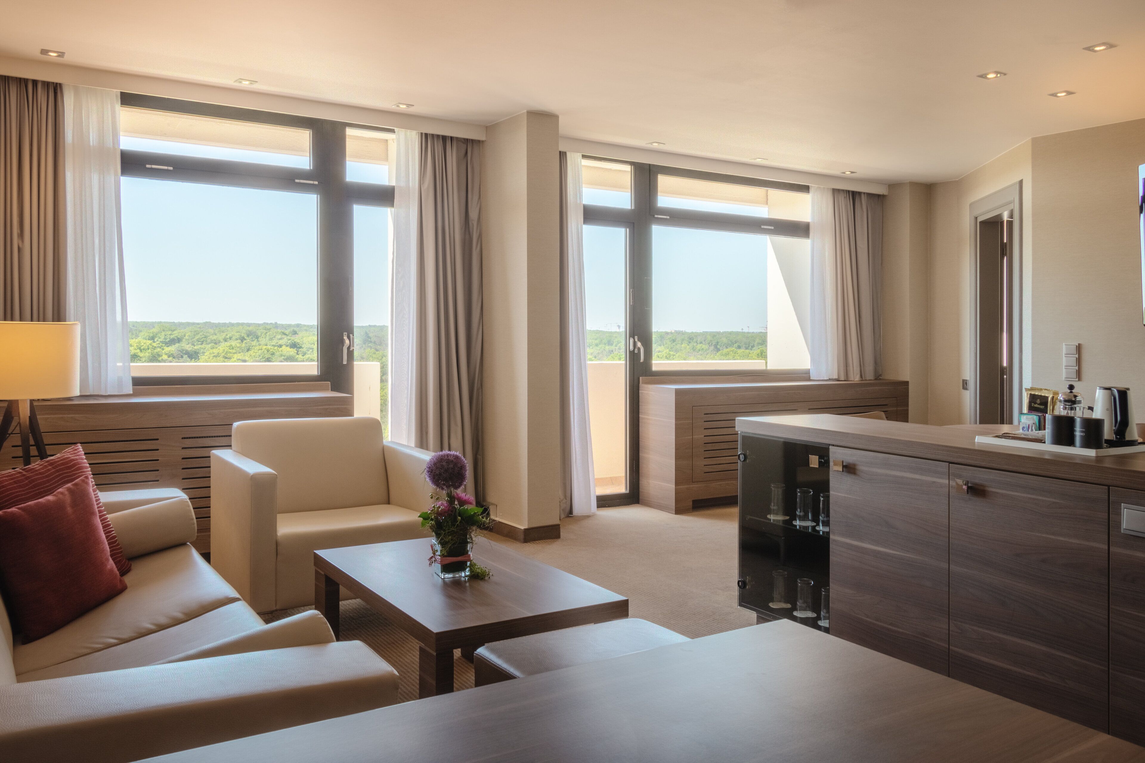 suite, 1 bedroom (top floor) | living area | lcd tv