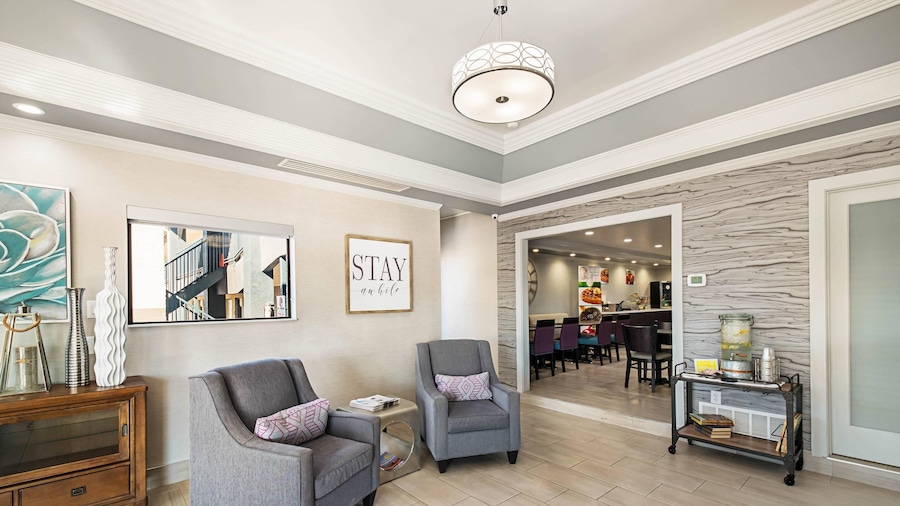 Quality Inn Near Lake Marble Falls