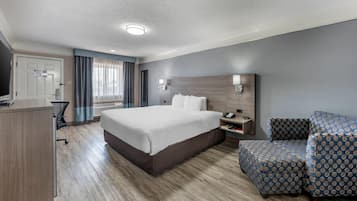 Premium bedding, down comforters, in-room safe, individually furnished