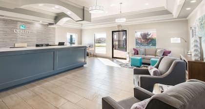 Quality Inn Near Lake Marble Falls