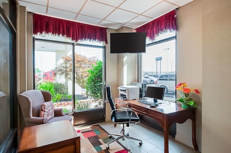 Centro de negocios. Quality Inn near Potomac Mills