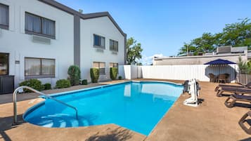Seasonal outdoor pool