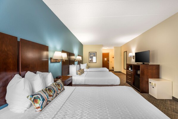 In-room safe, desk, laptop workspace, blackout curtains