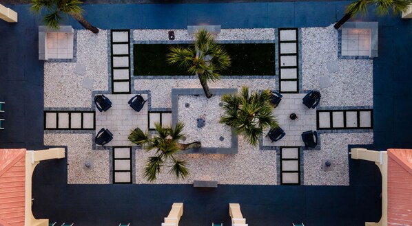 Courtyard - Dunes Inn & Suites (Tybee Island)