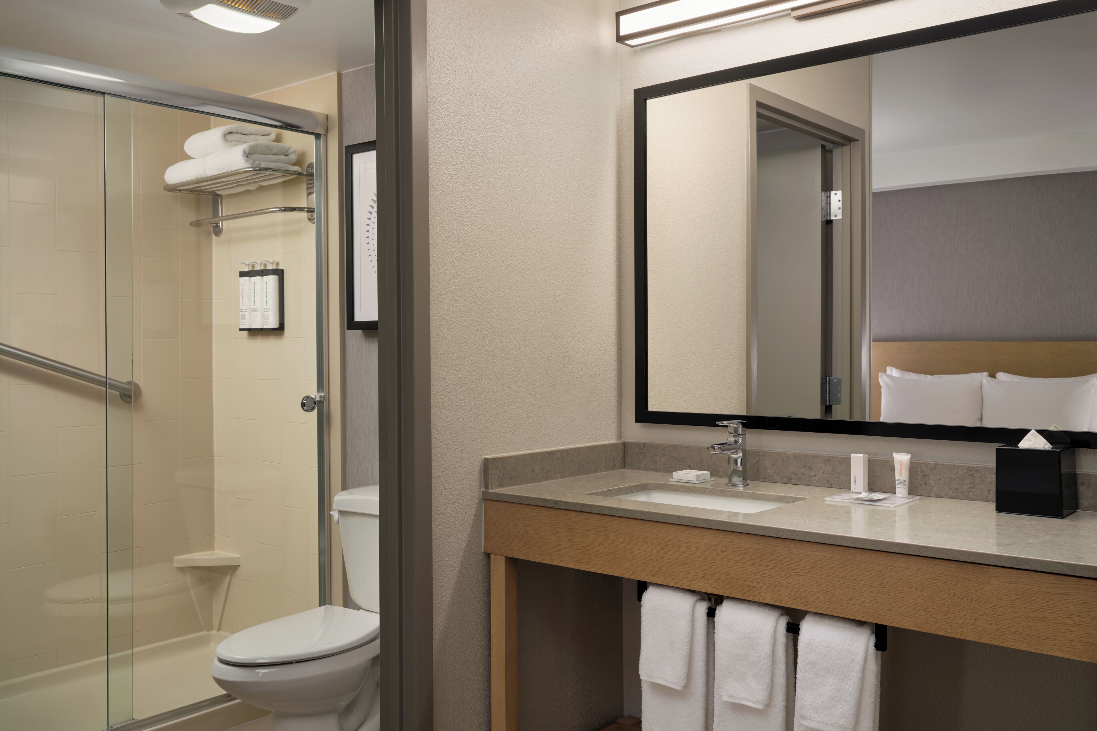 Photo - Hyatt Place Tampa Airport/Westshore