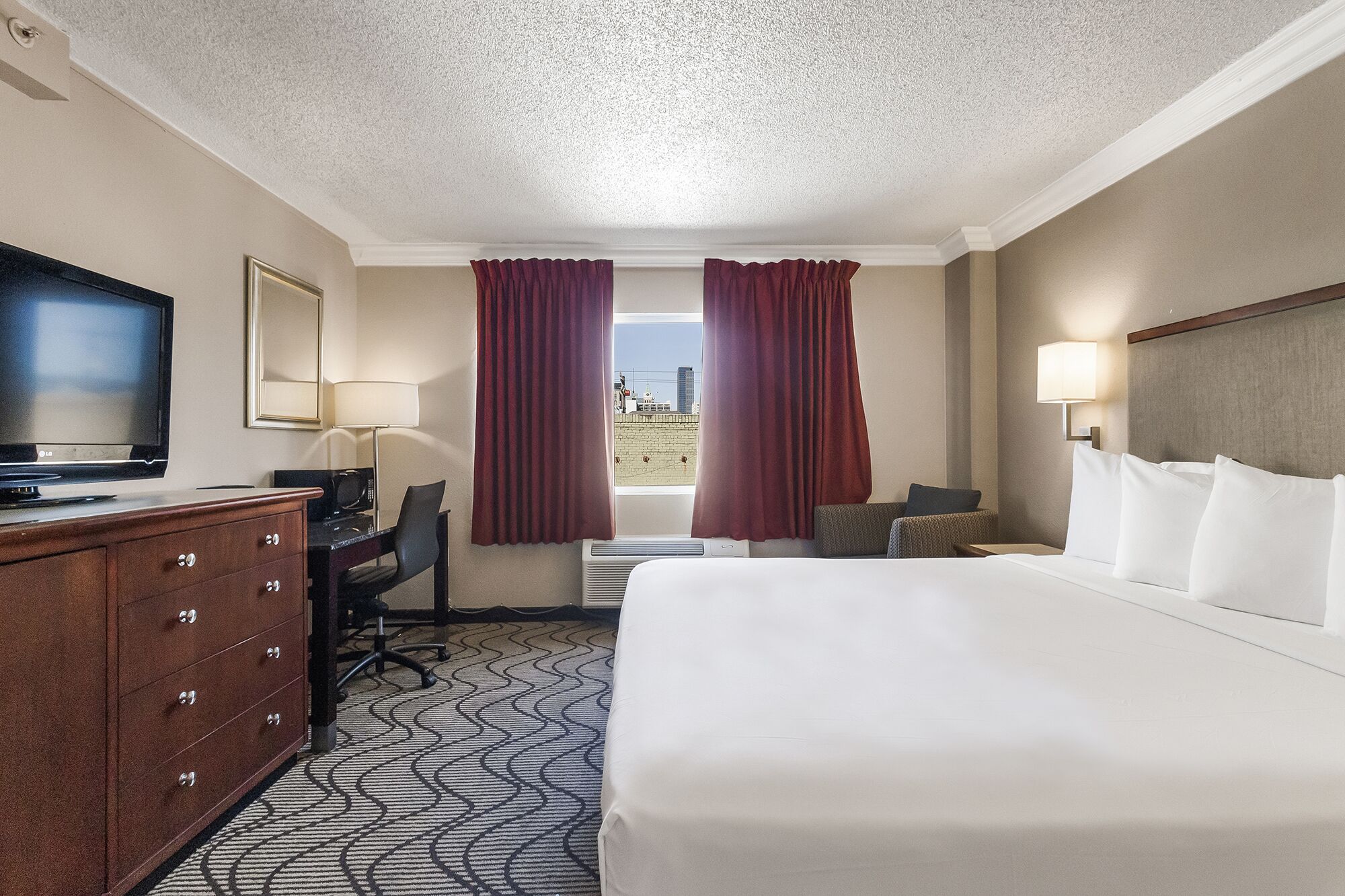 Photo - Jack London Inn