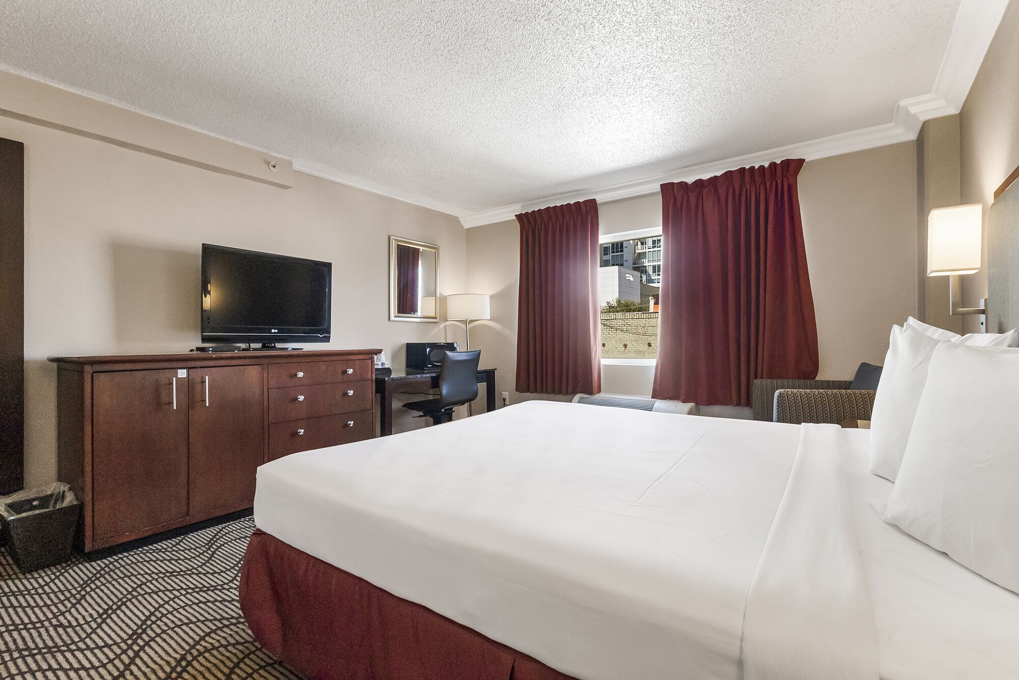 Photo - Jack London Inn