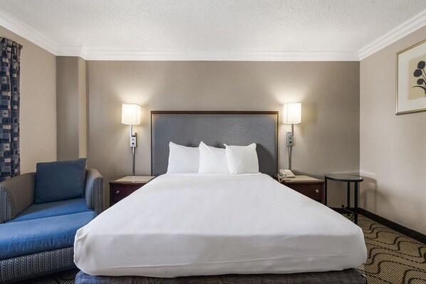 Desk, blackout drapes, iron/ironing board, free WiFi