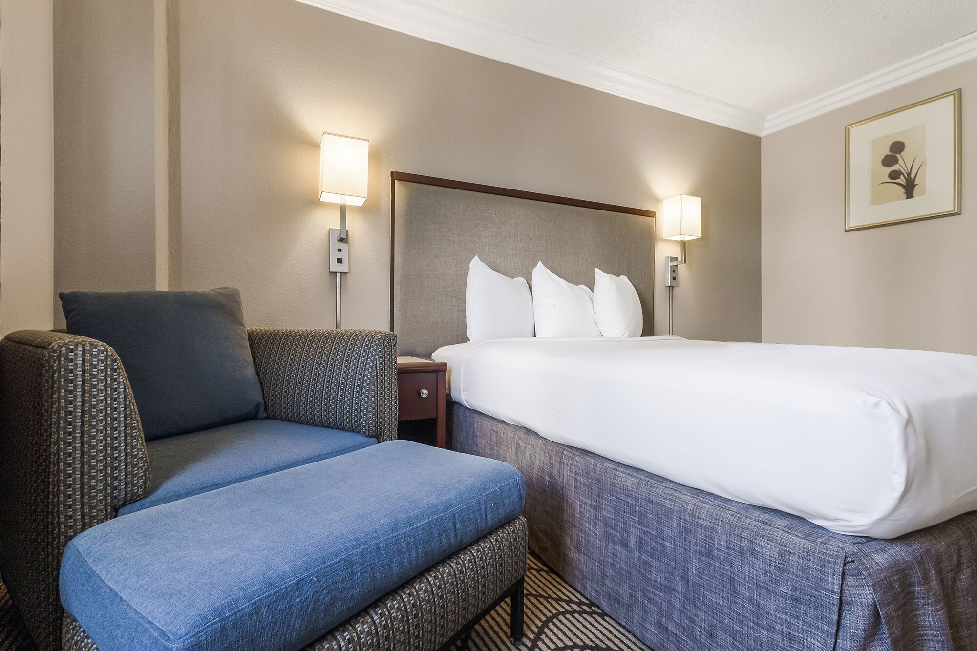 Photo - Jack London Inn