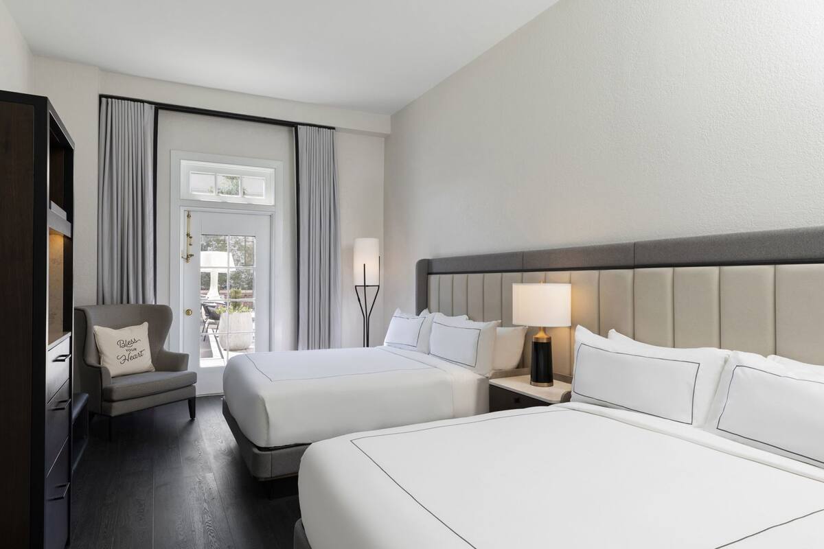 In-room safe, individually decorated, individually furnished, desk