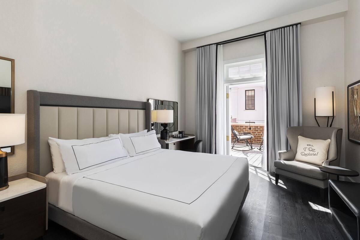 In-room safe, individually decorated, individually furnished, desk