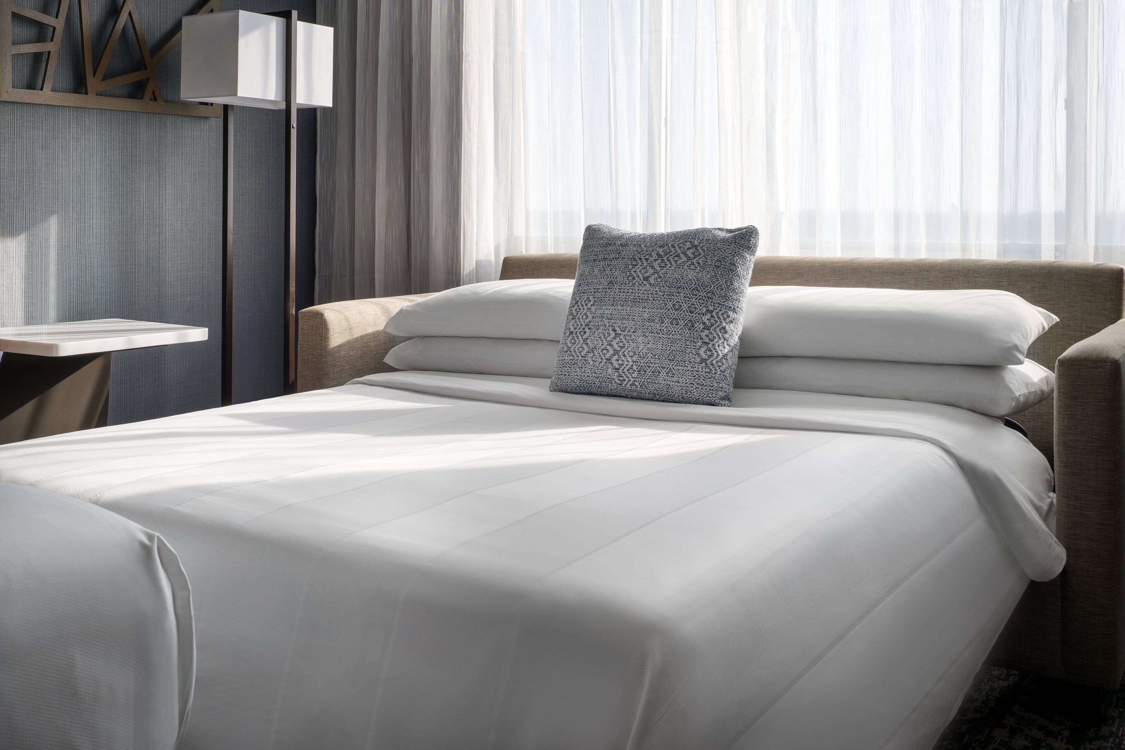 hypo-allergenic bedding, desk, iron/ironing board, free cots/infant beds