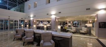 Bakersfield Marriott at the Convention Center