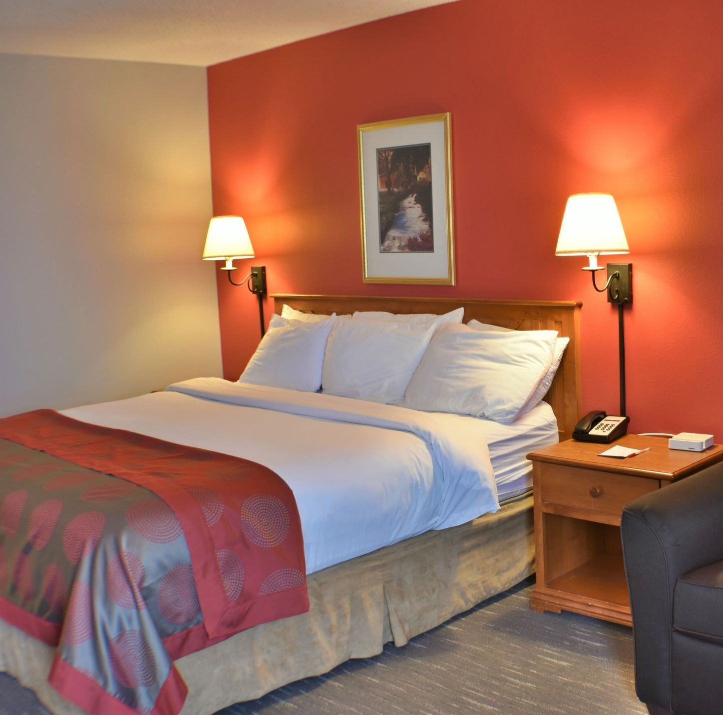In-room safe, desk, iron/ironing board, free WiFi