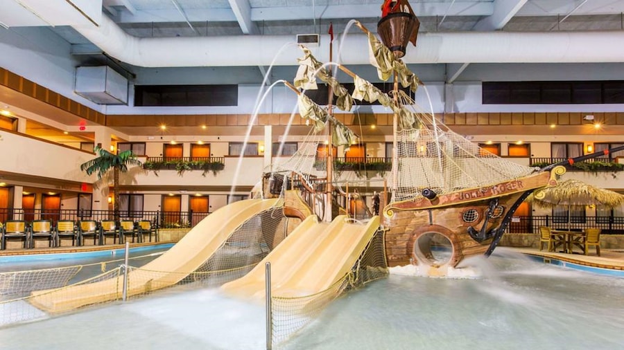 Ramada by Wyndham Sioux Falls Airport-Waterpark & Event Ctr