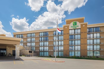 Holiday Inn Hotel & Suites Des Moines - Northwest by IHG