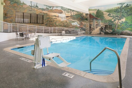 Holiday Inn Hotel & Suites Des Moines - Northwest by IHG