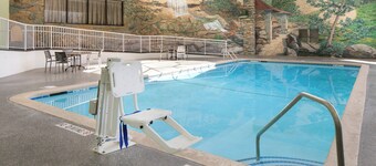 Holiday Inn Hotel & Suites Des Moines - Northwest by IHG