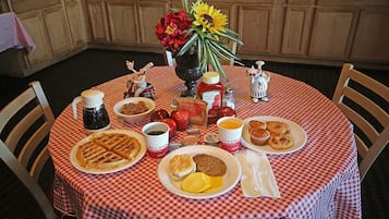 Free daily full breakfast