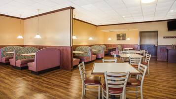 Free daily full breakfast