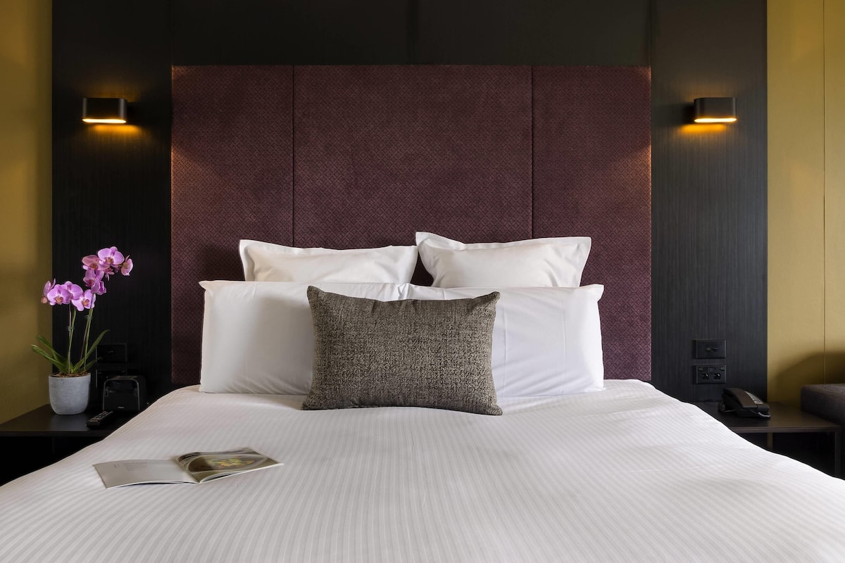 Deluxe Room, 1 Katil Raja (King), Park View | Cadar Frette Itali, peralatan tempat tidur premium, tilam berlapik